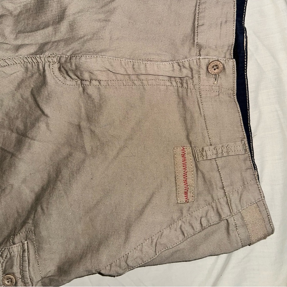 Men’s Y2K Cargo AIRWALK Shorts! Tan Cargo Shorts for Men - Picture 6 of 16